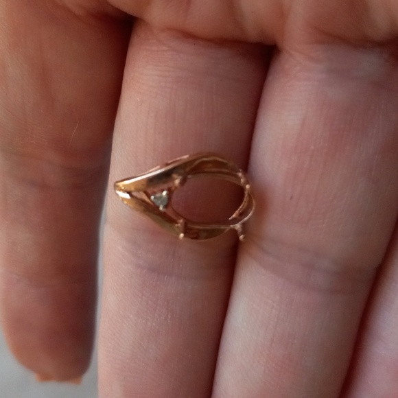 10K Rose Gold w Diamond Pendant Casting. - Picture 4 of 4